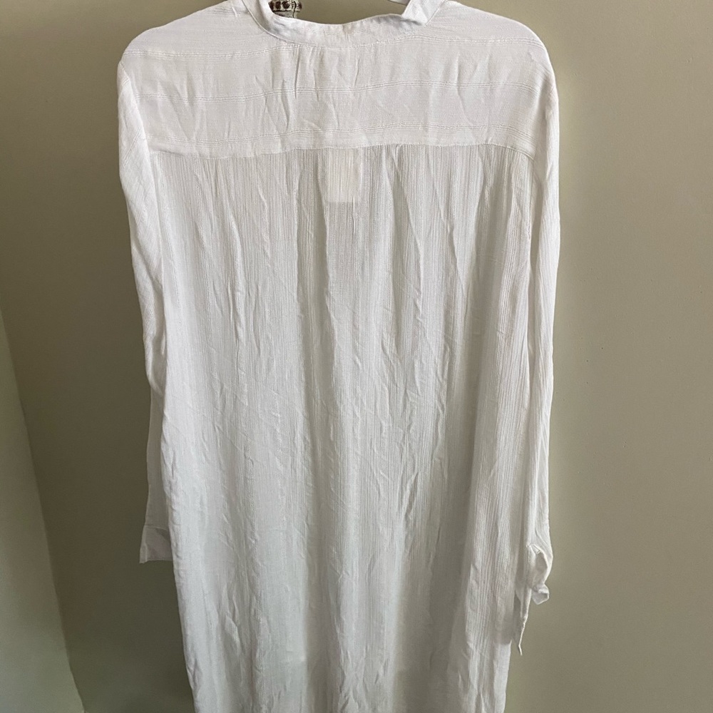 ❌SOLD❌NWT L’Space Megan Coverup Large White Sold Out! - Picture 6 of 6